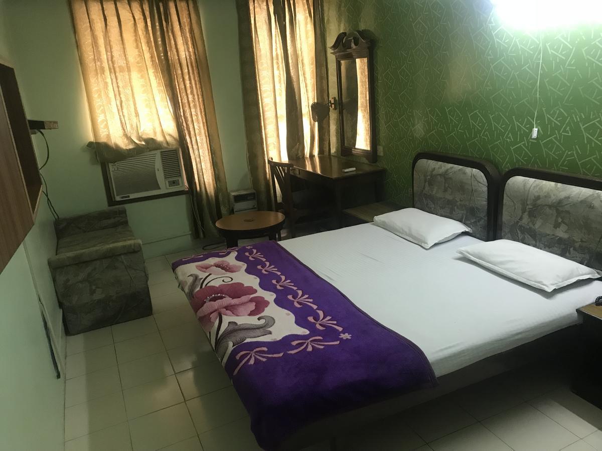 Sukant Palace Hotel 3*