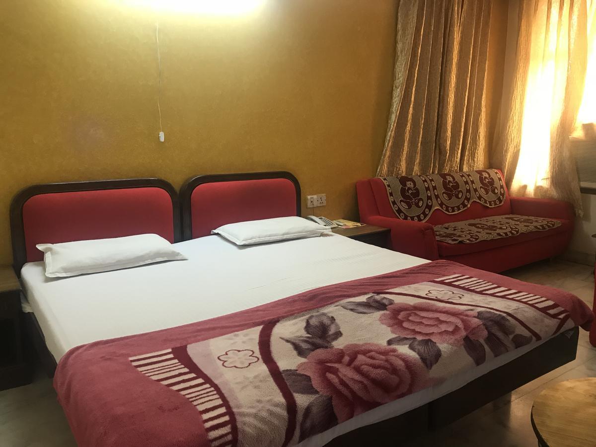 Sukant Palace 3*