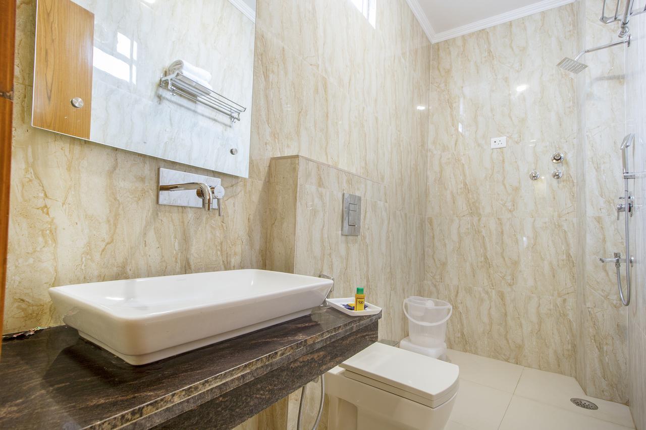 Hotel Fabhotel Aries Near Igi Airport 3*