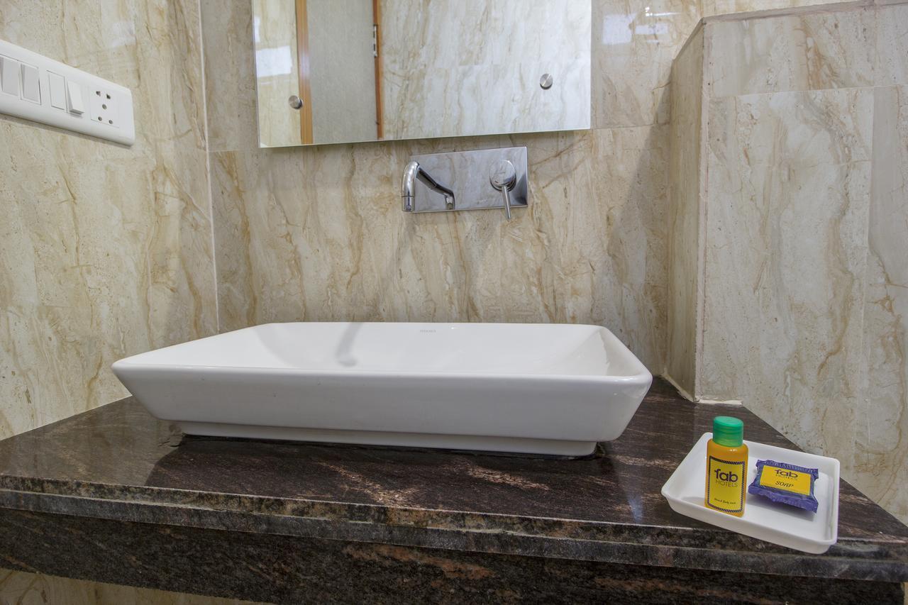 Fabhotel Aries Near Igi Airport Hotel 3*