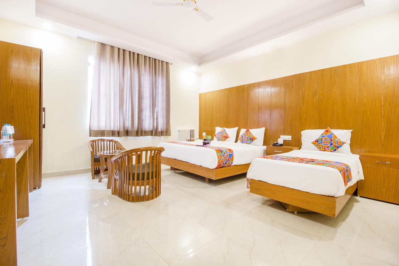 Fabhotel Aries Near Igi Airport 3* Nova Deli