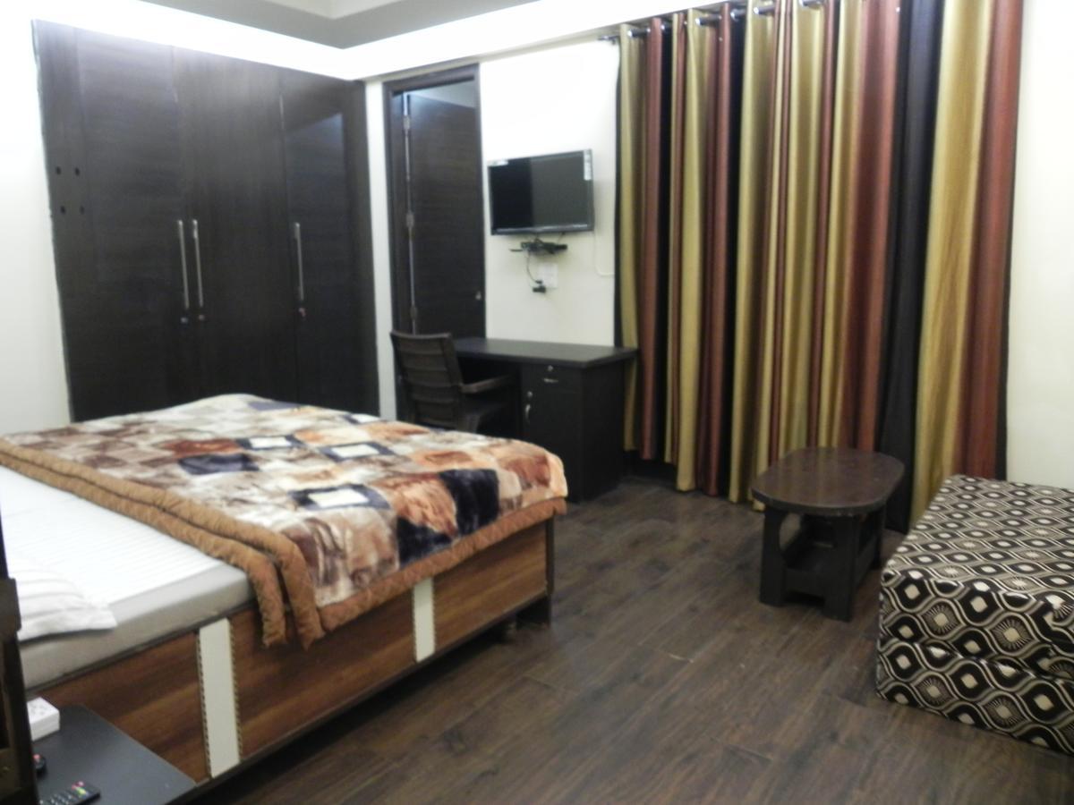 Bed & Breakfast The Raveesh - 2Bhk Fully Furnished Apartment J85 2*