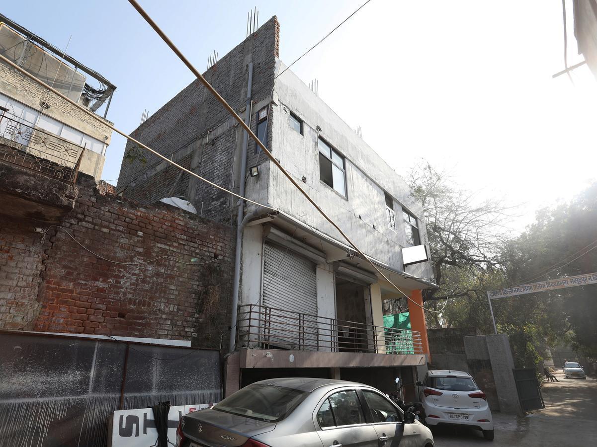 Hotel Oyo 11605 Aravali New Delhi