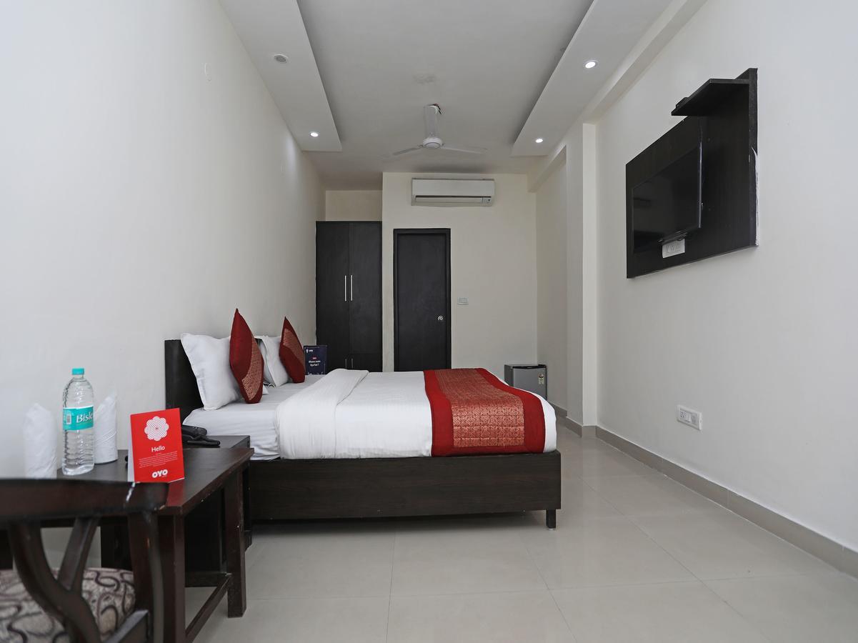 Oyo 11605 Aravali Hotel New Delhi