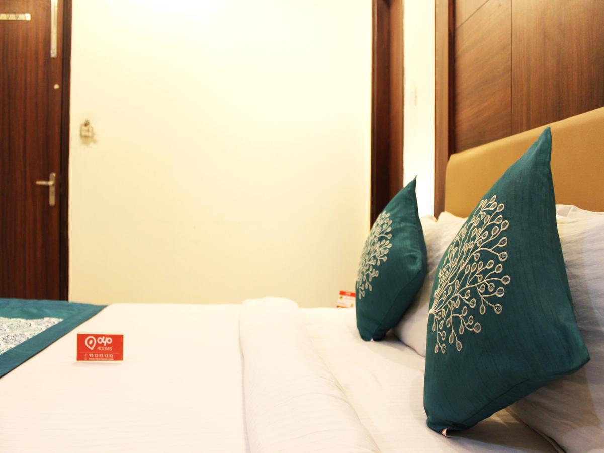 Hotel Oyo 2373 D