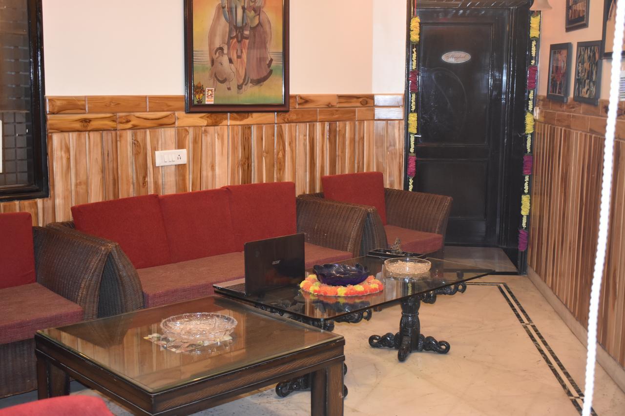Megha Homestay New Delhi