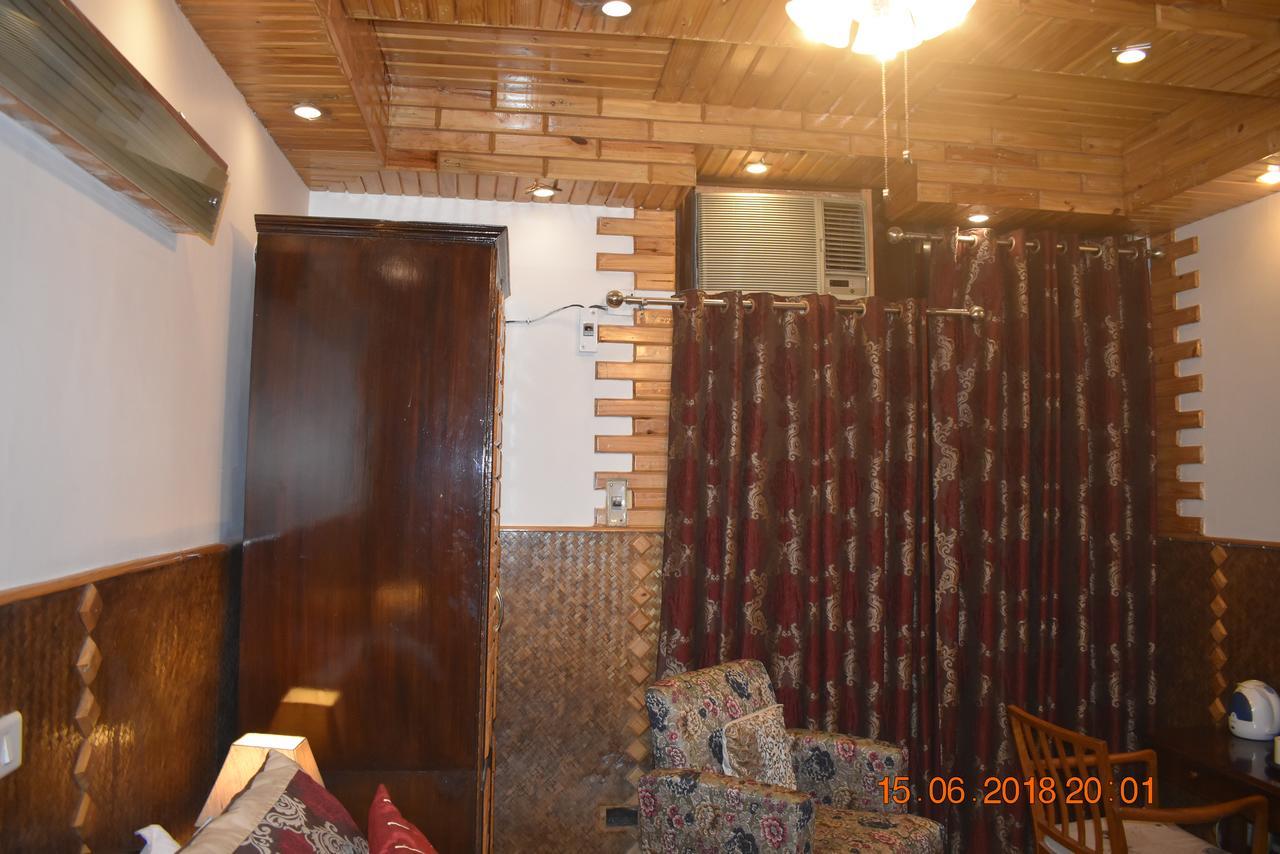 Homestay Megha Homestay *
