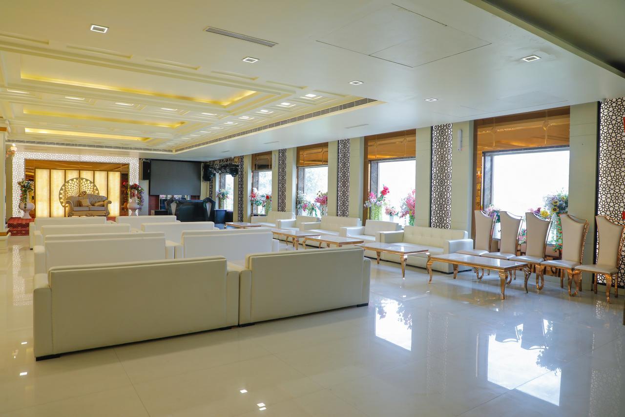 The Grand Parisian Delhi (National Capital Territory of India)