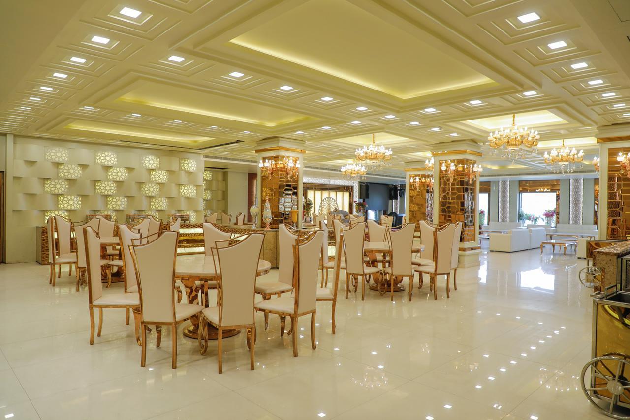 The Grand Parisian Hotel 3*