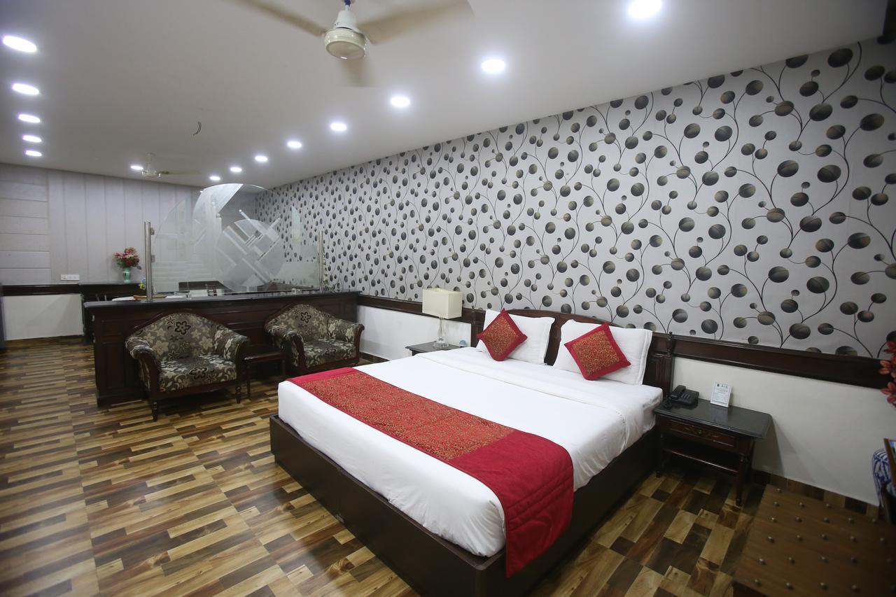 Amar Inn- Lajpat Nagar Market New Delhi