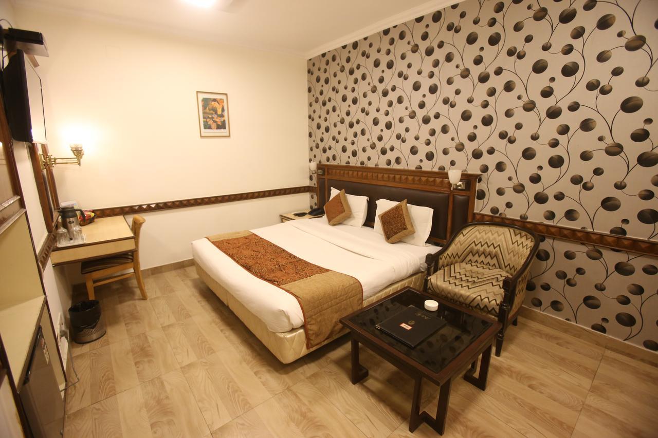 Amar Inn- Lajpat Nagar Market 4* New Delhi