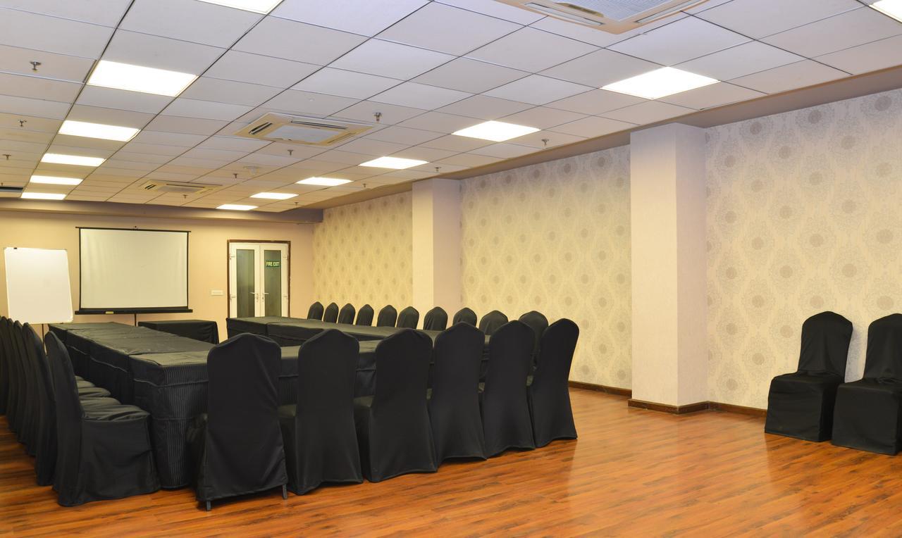 Treebo Check In By Oran Hotel 3*