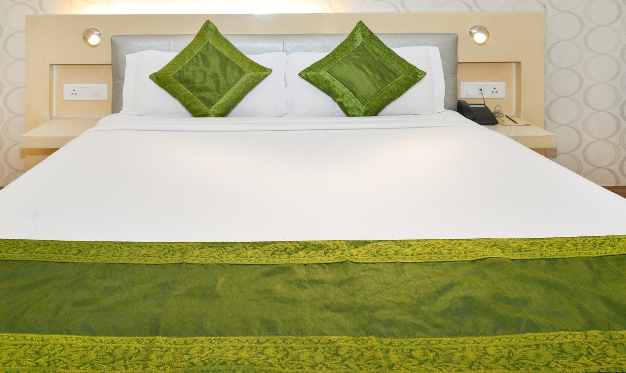 Hotel Treebo Check In By Oran New Delhi