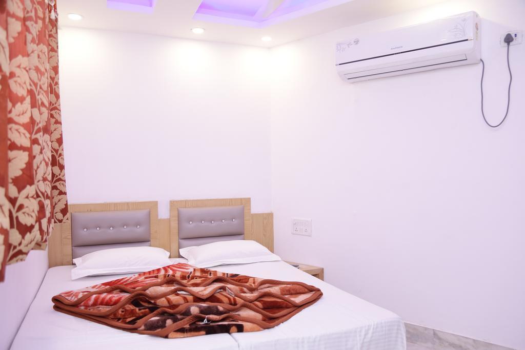 Albergue Friends By Backpackers Heaven- Railway Station - Paharganj *