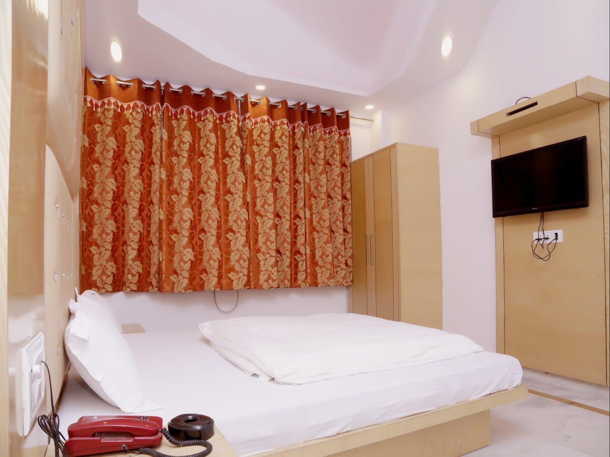 Friends By Backpackers Heaven- Railway Station - Paharganj * Nova Deli