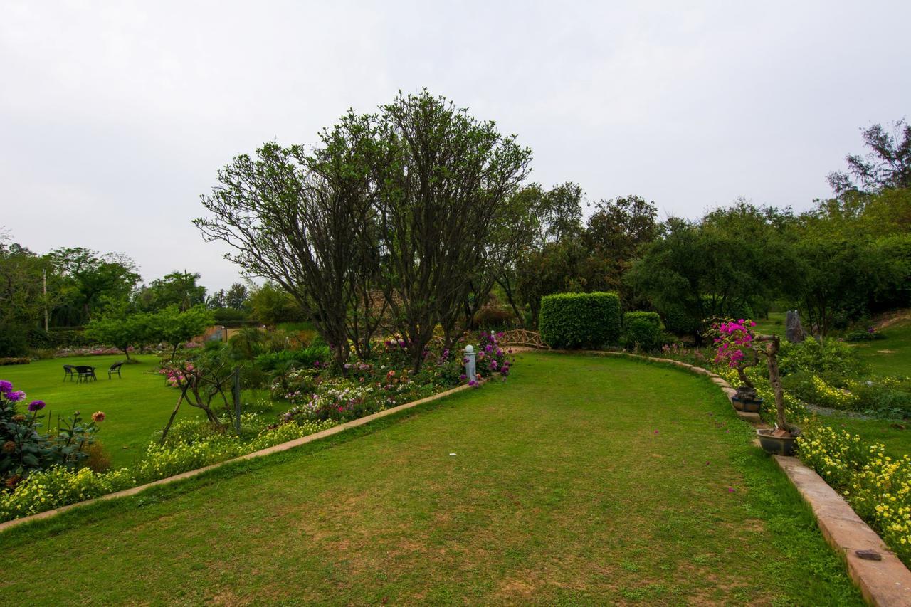 Resort V Resorts Farm Delhi