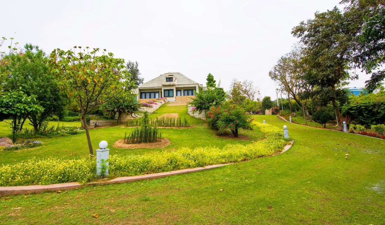 V Resorts Farm Delhi Resort Nova Deli