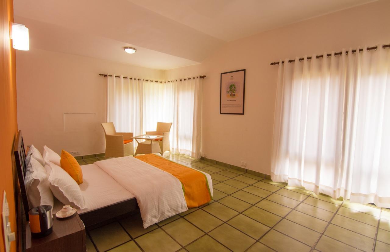 V Resorts Farm Delhi Resort 3*