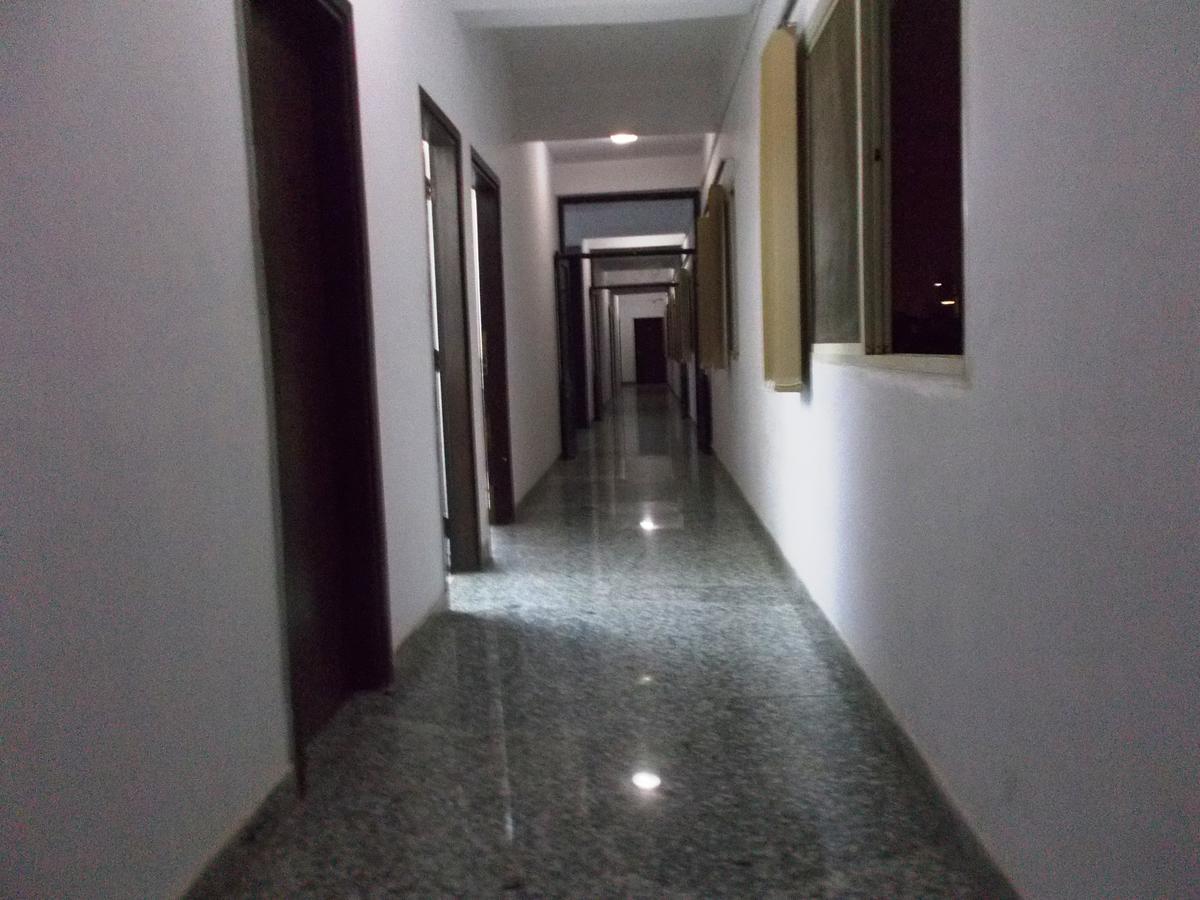 The Radiance And Apartment New Delhi