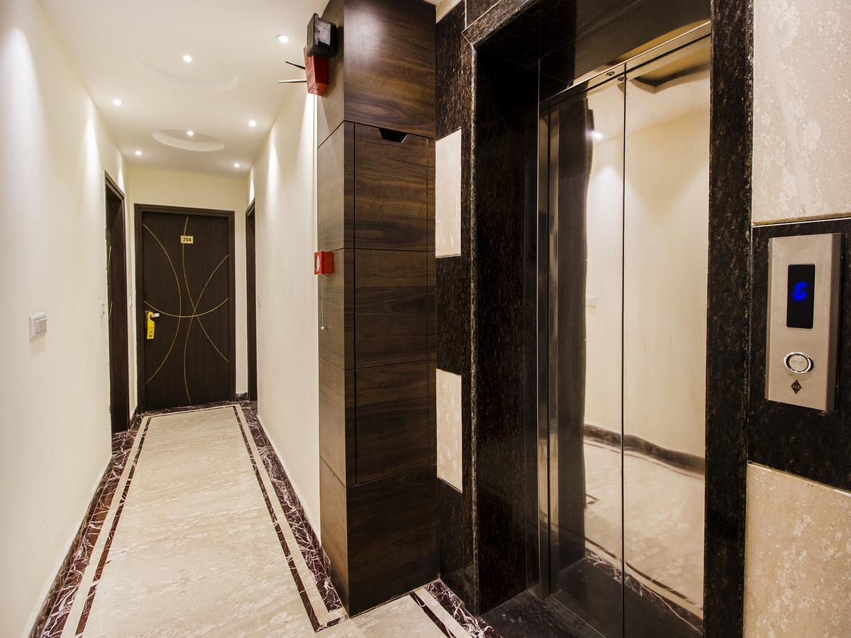 Fabexpress Le Continental Paharganj Hotel