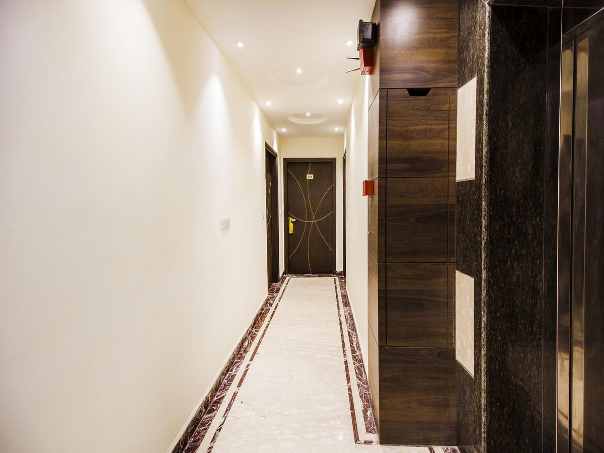 Hotel Fabexpress Le Continental Paharganj 3*