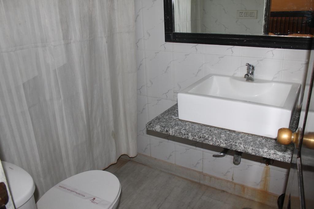 Hotel O Grand 3*
