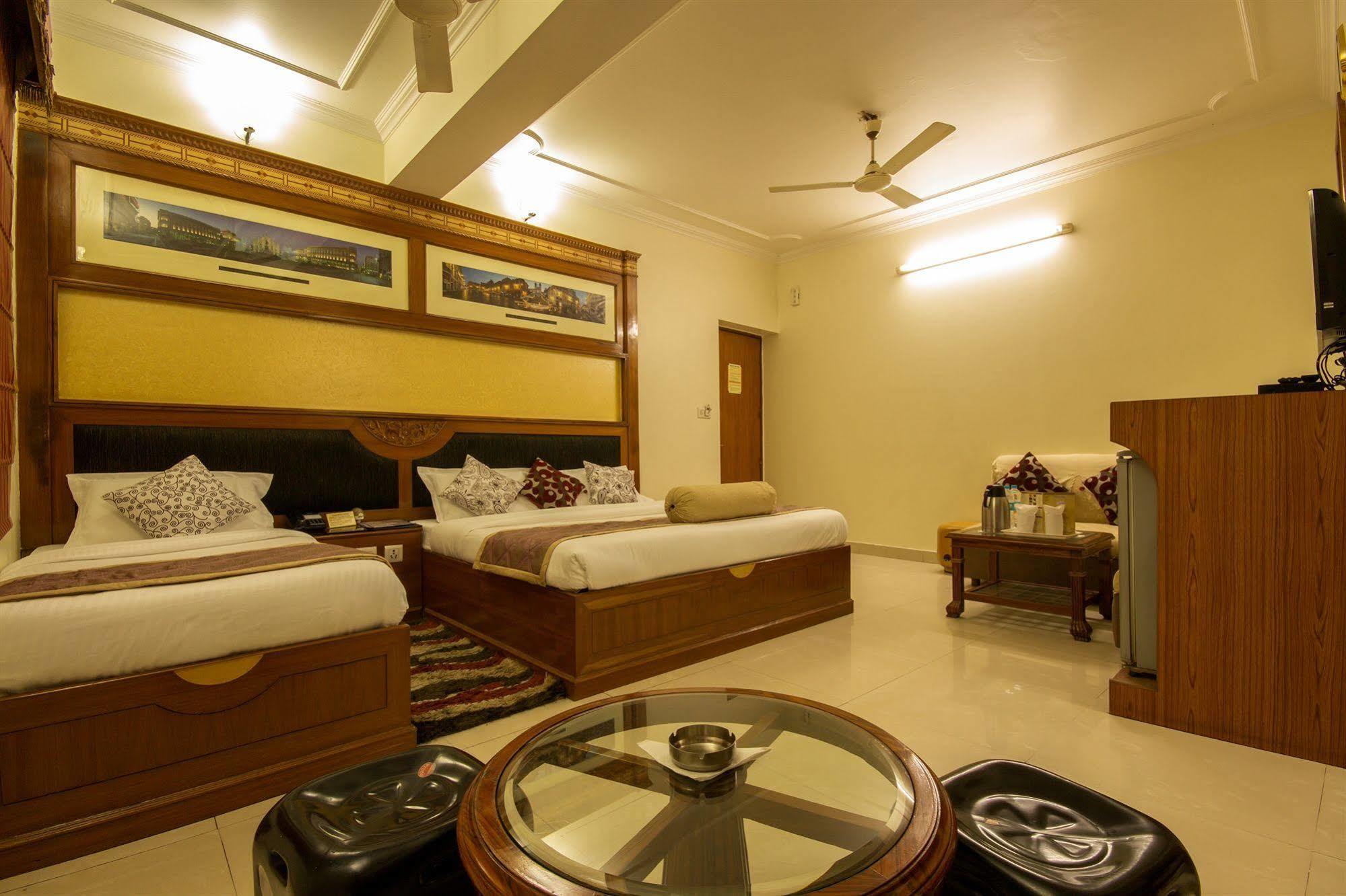 The C Park Karol Bagh Homely Atmosphere Hotel Delhi (National Capital Territory of India)