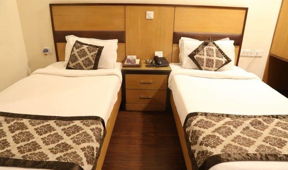 Chirag Residency 3* New Delhi