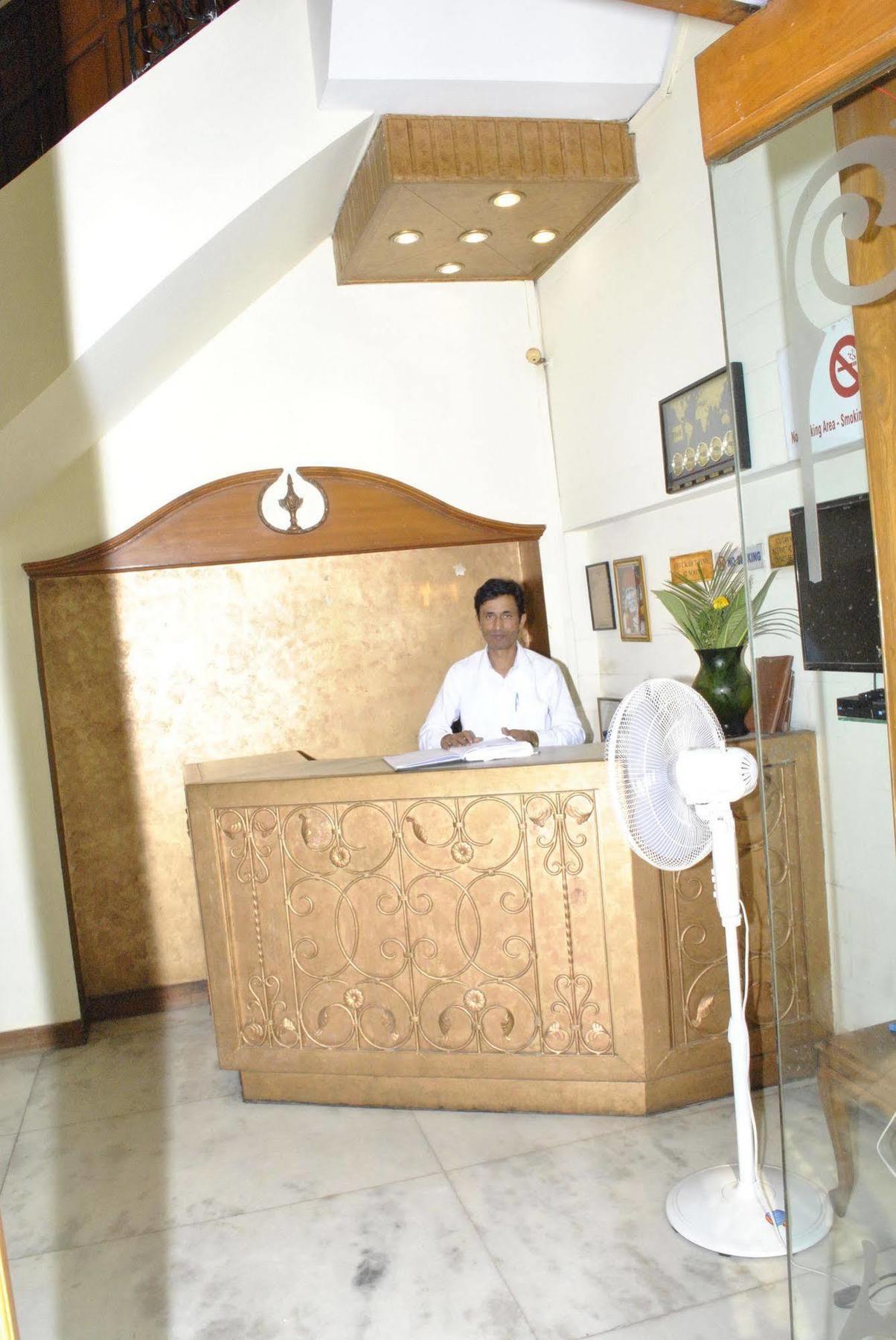 Jukaso Down Town Hotel New Delhi