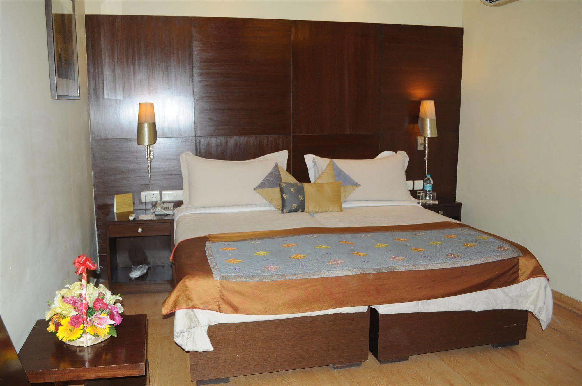 The Orion - Greater Kailash 4*