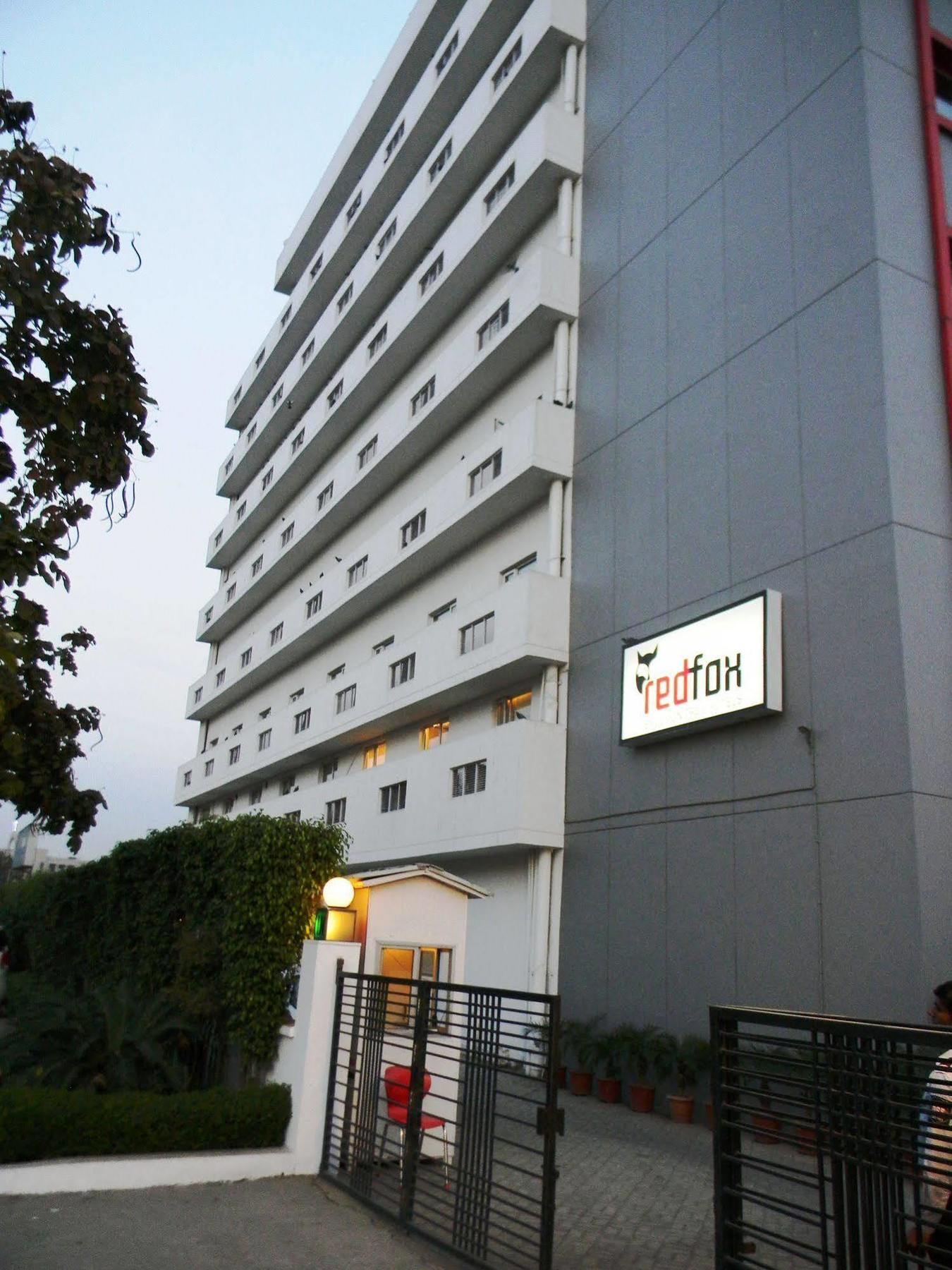 Red Fox By Lemon Tree Hotels, East Hotel 3*