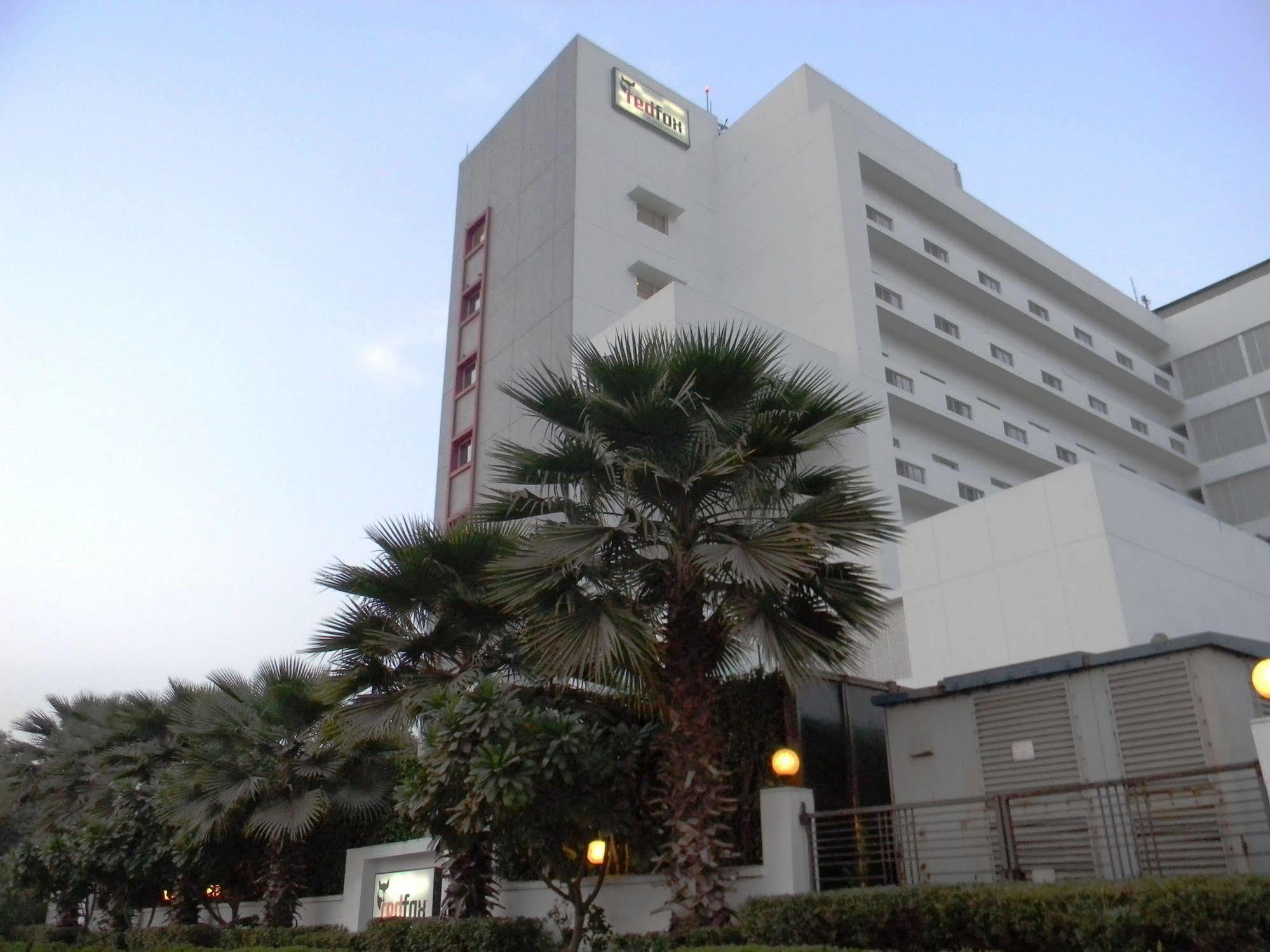 Red Fox By Lemon Tree Hotels, East