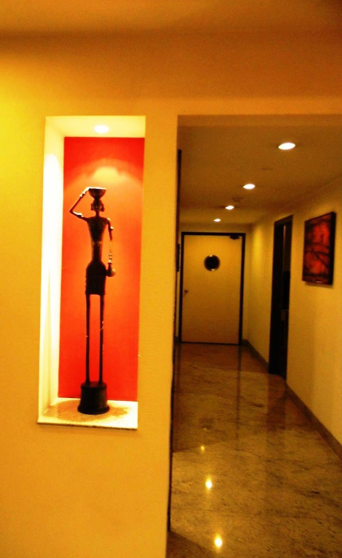 Hotel Red Fox By Lemon Tree Hotels, East 3*
