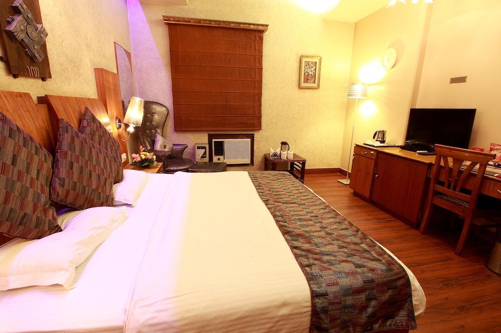 Hotel Royal Castle Grand