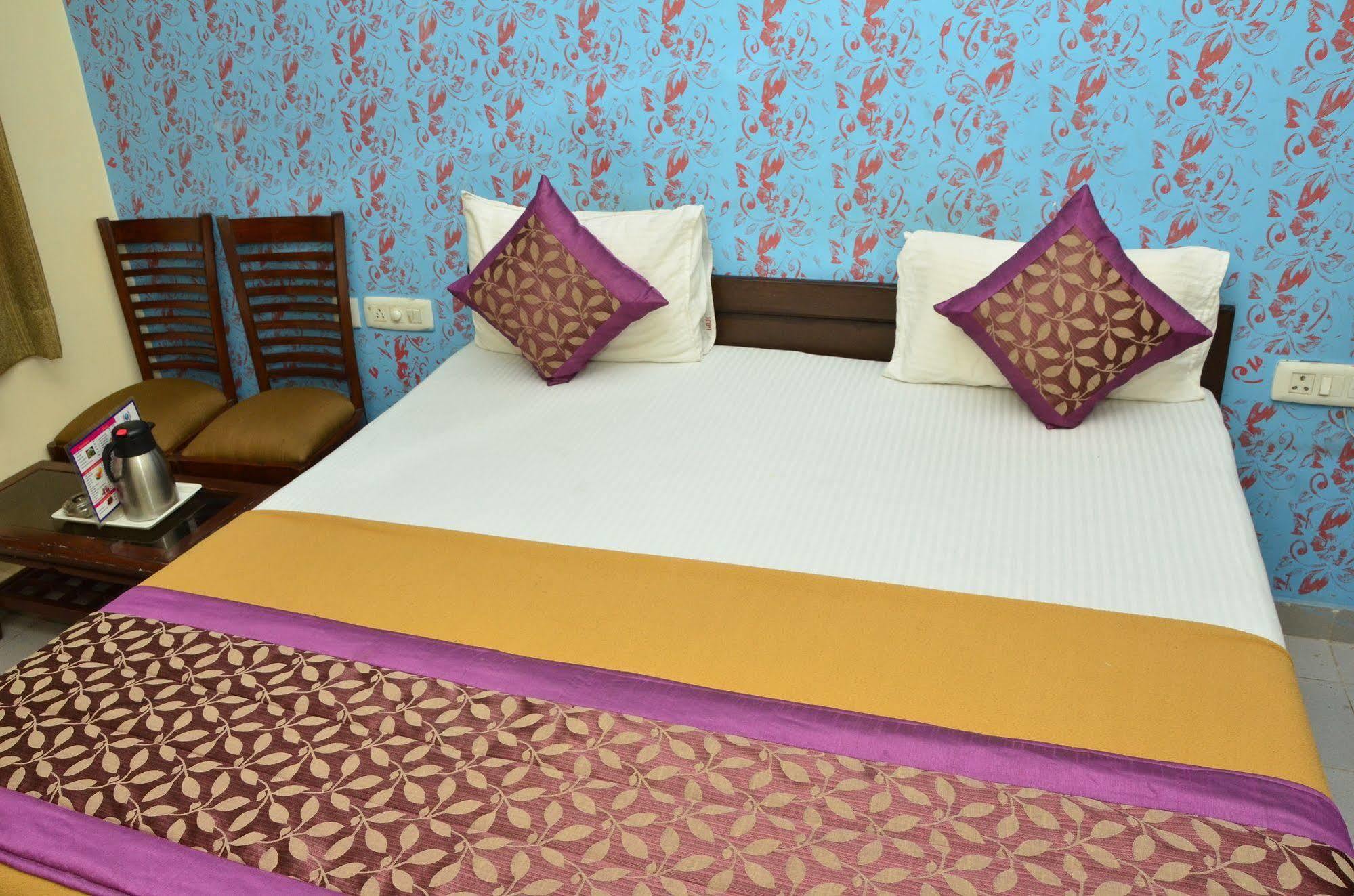 Hotel O Global 4*