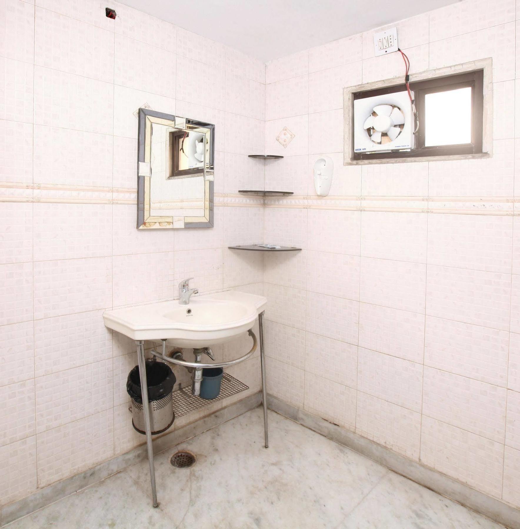 Hotel Ananda 3*