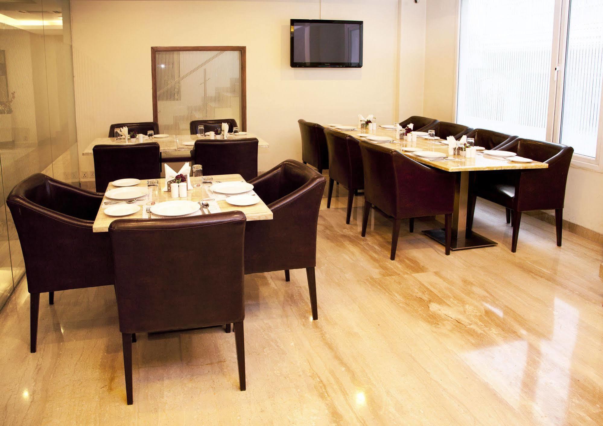 Alpina & 3* New Delhi