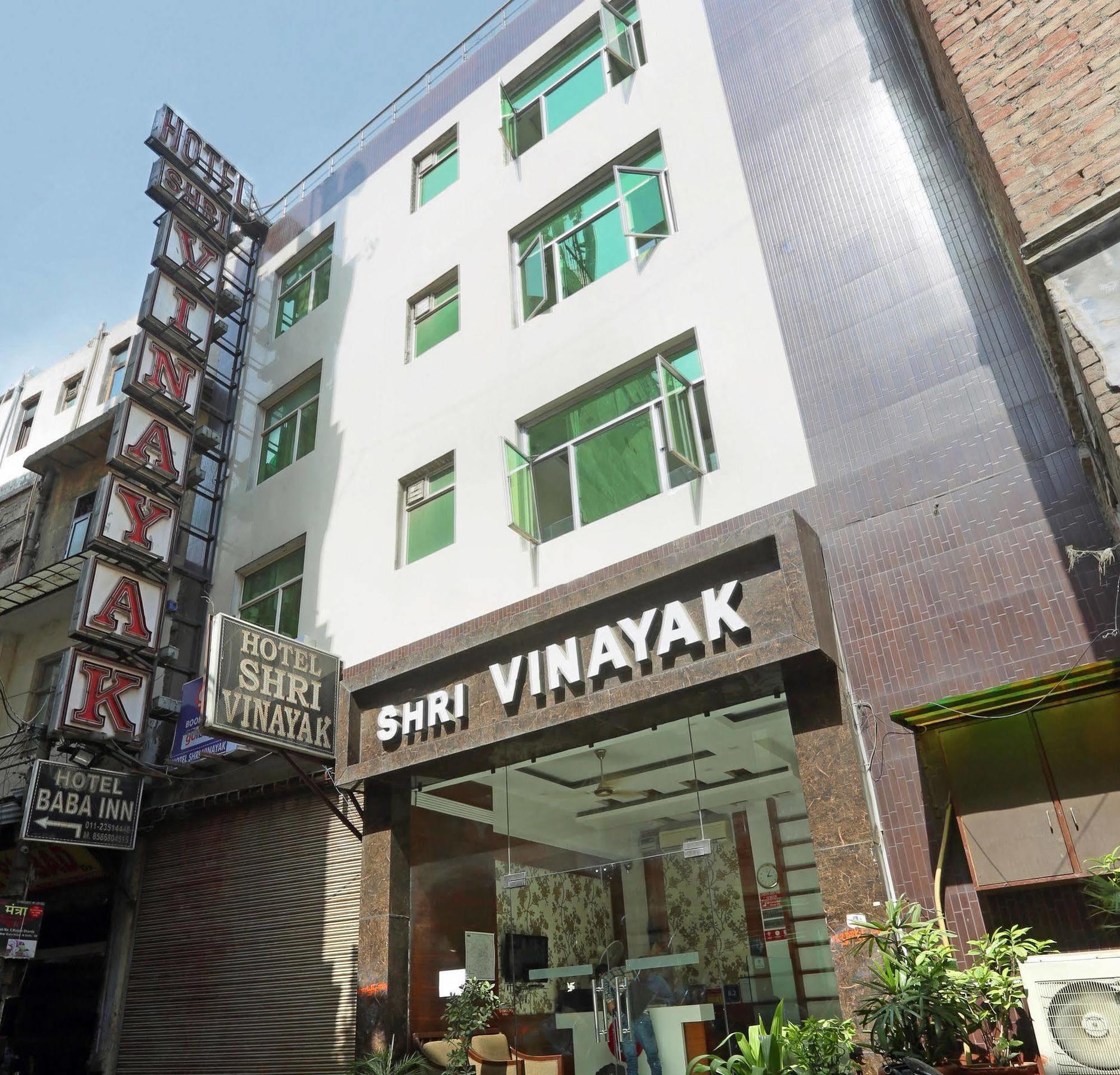 Shri Vinayak In Centre At Railway Station-by Rcg 4* New Delhi