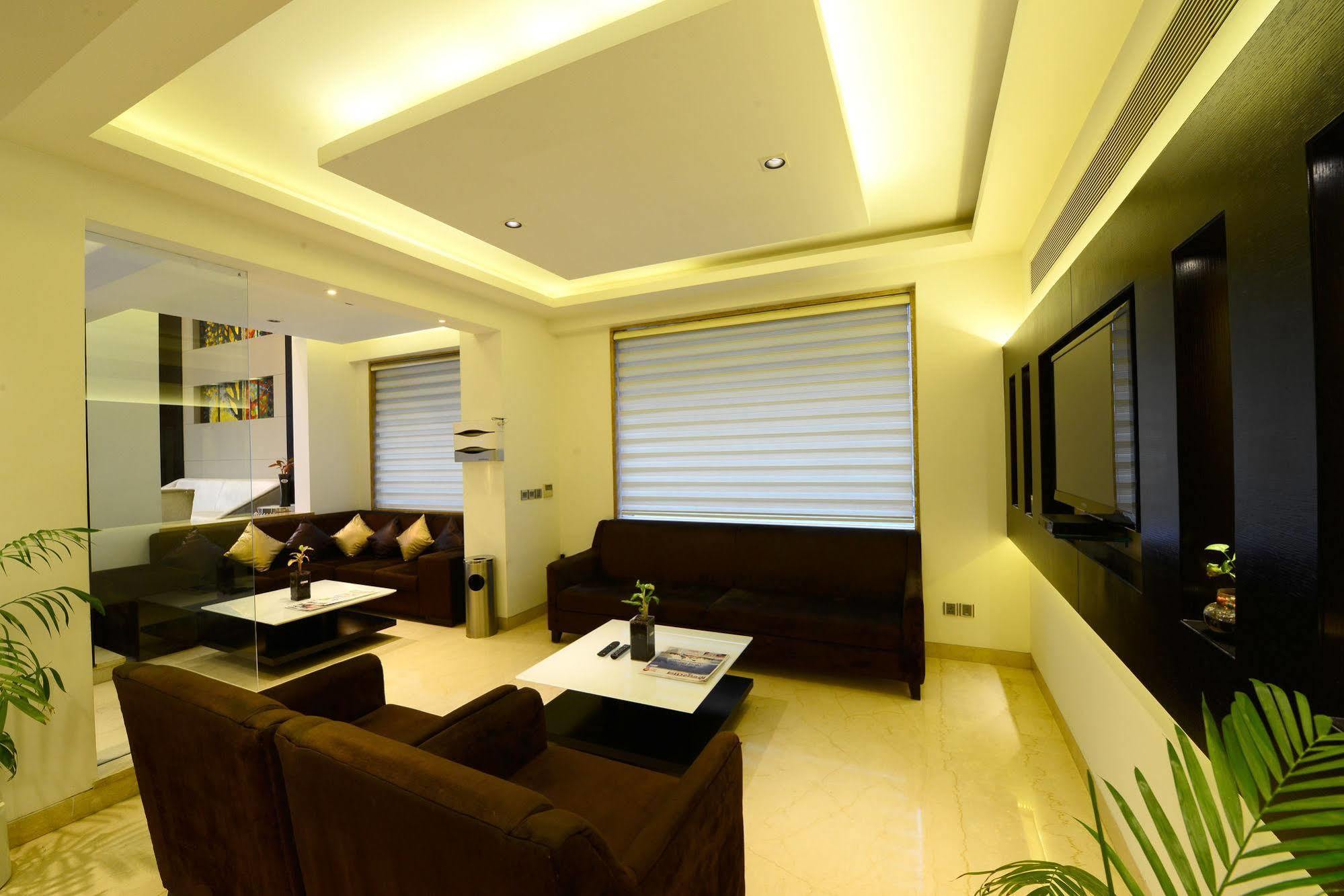 Star Hotel