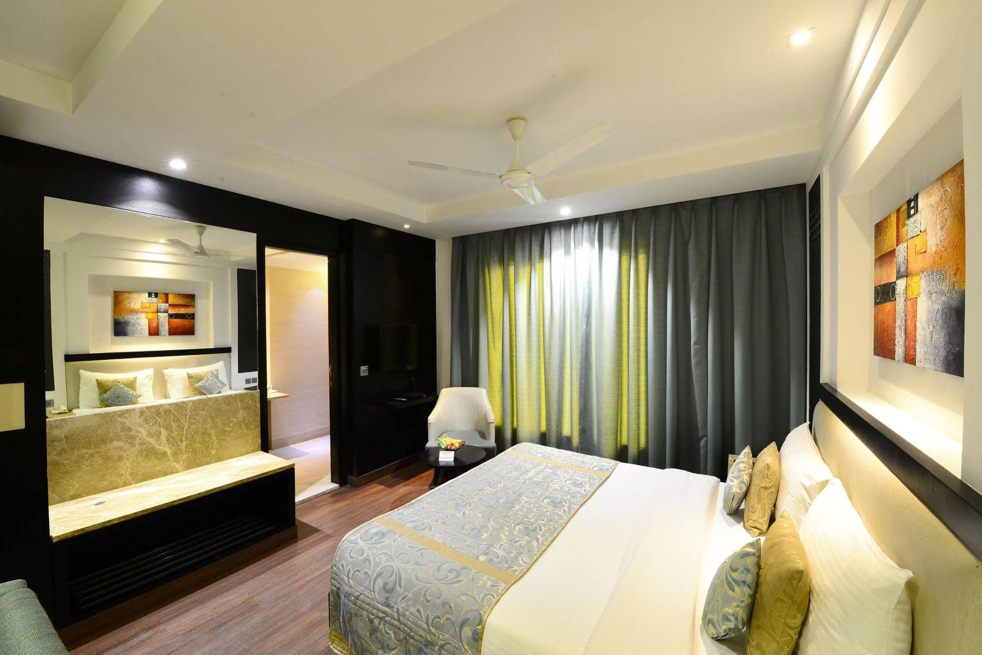 Star New Delhi