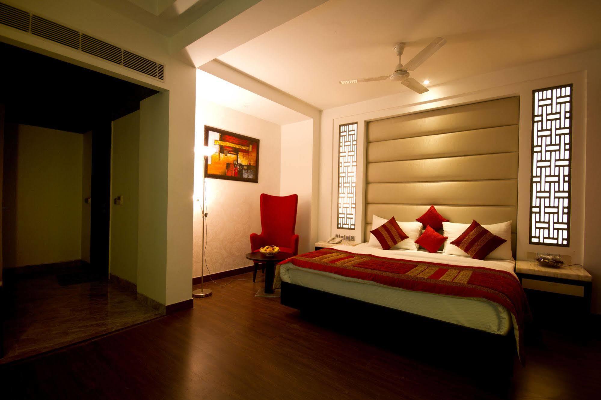 Star Hotel New Delhi