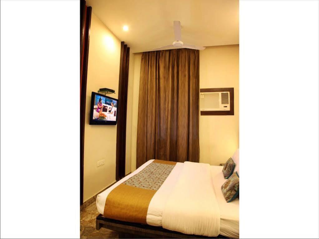 Hotel Rupam Delhi (National Capital Territory of India)