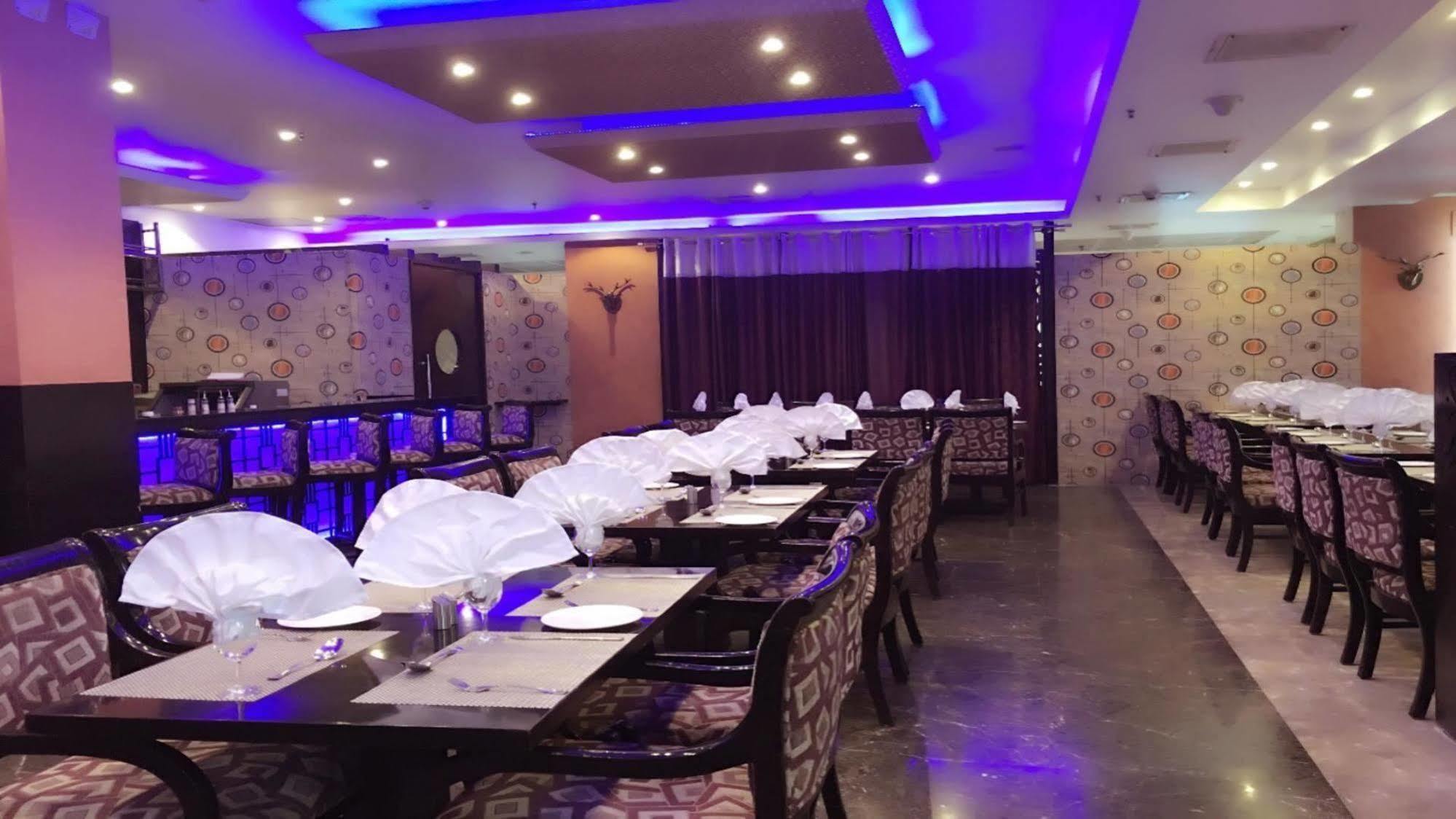 Signature Grand New Delhi