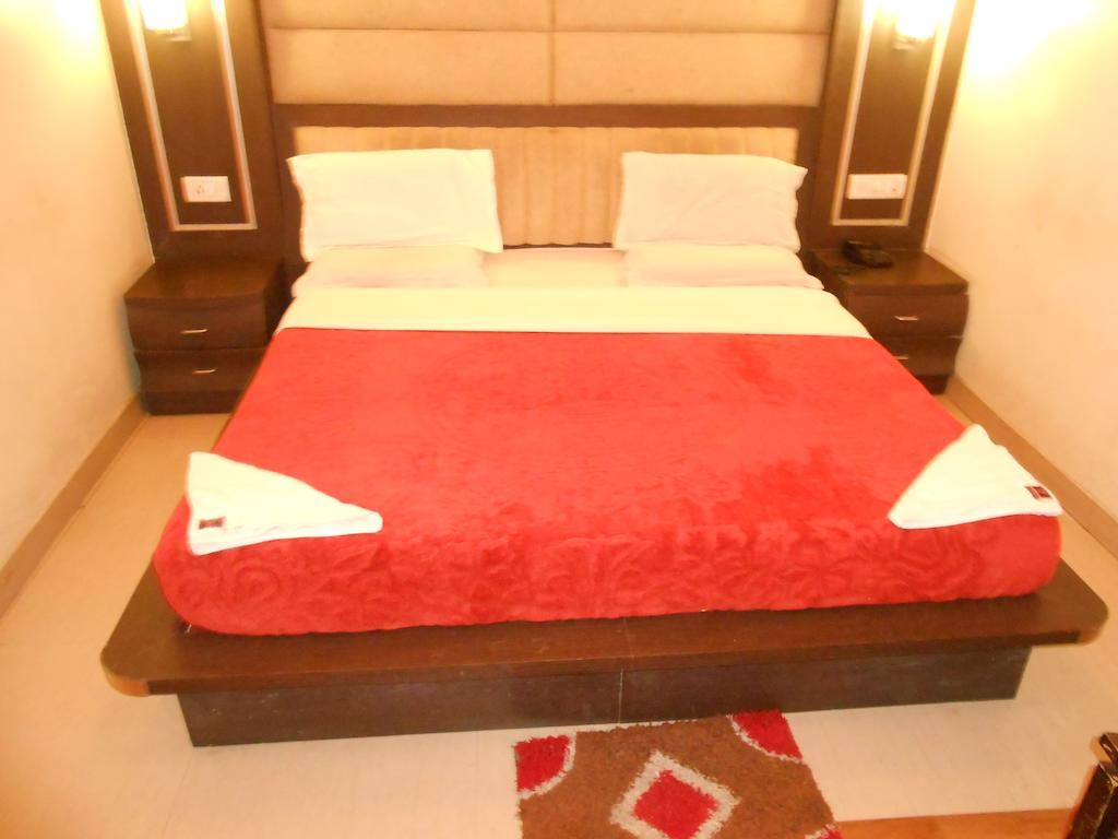 Hotel Vardhmaan New Delhi