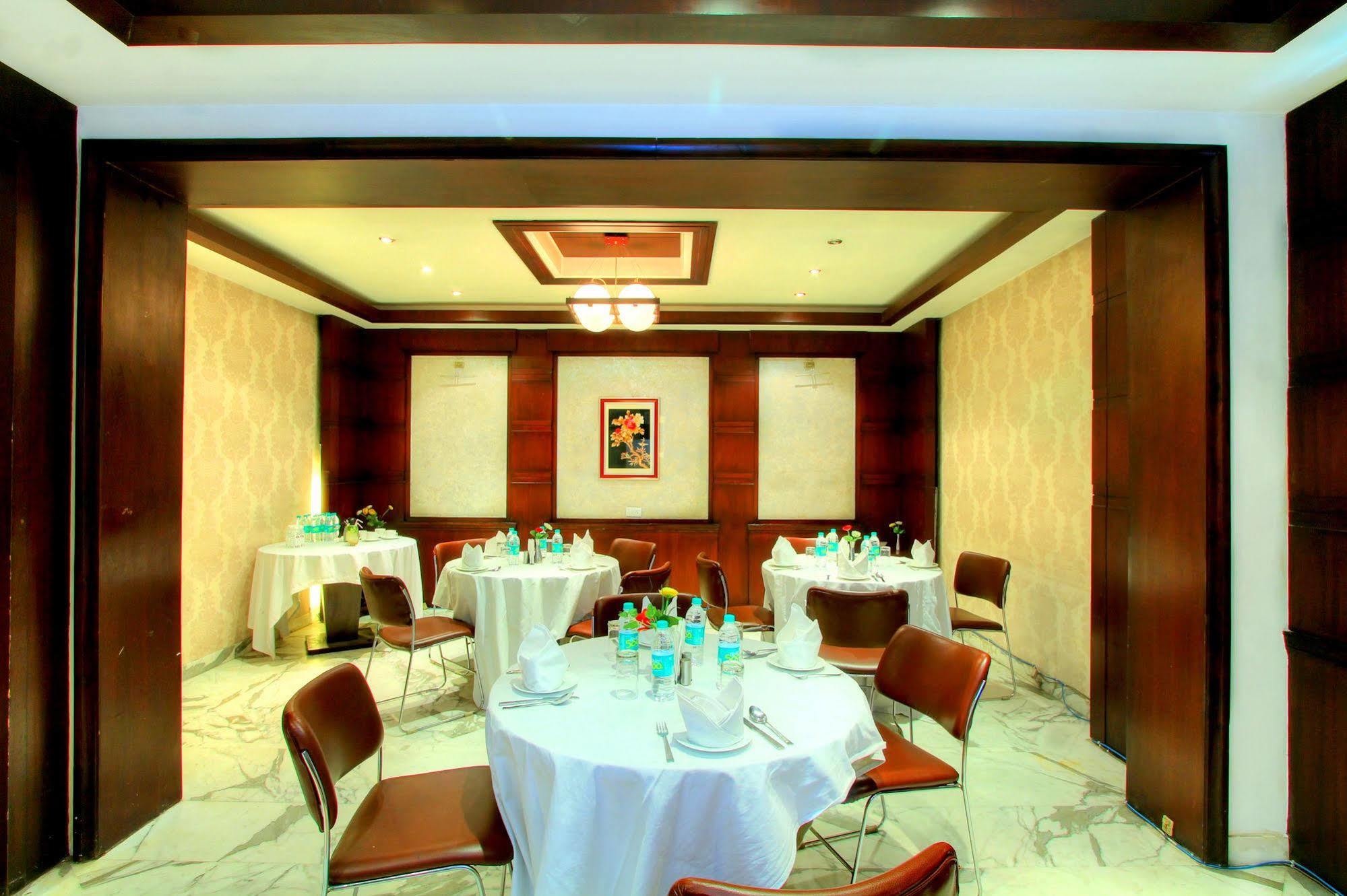 Treebo Trend Freesia Hotel