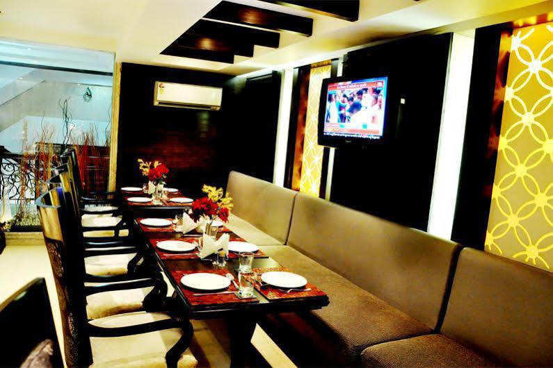 Jewel Palace New Delhi