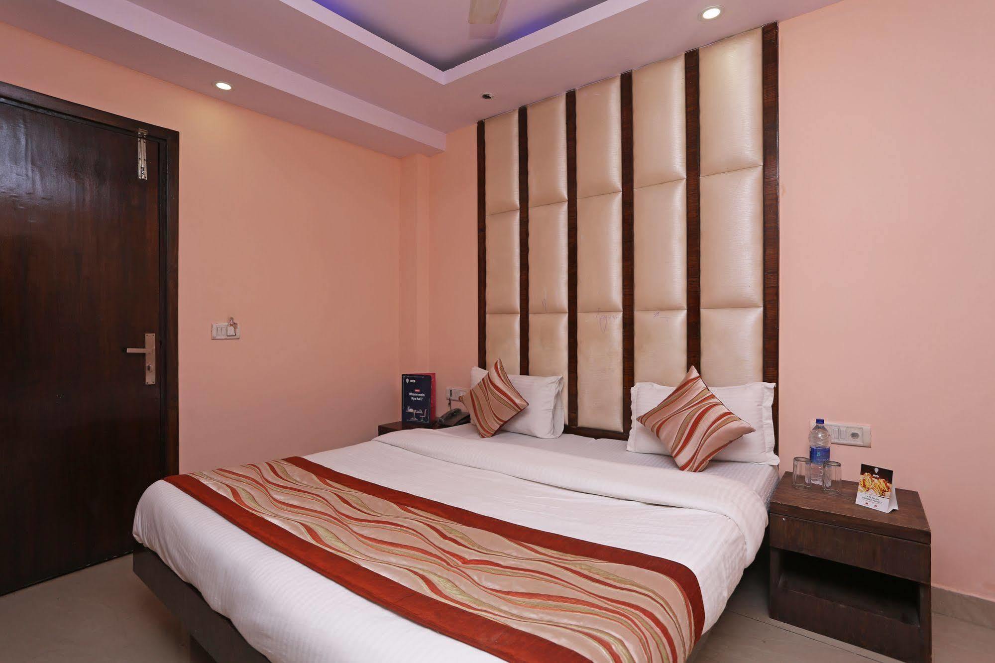 Oyo 6096 Maharani Palace 3* New Delhi