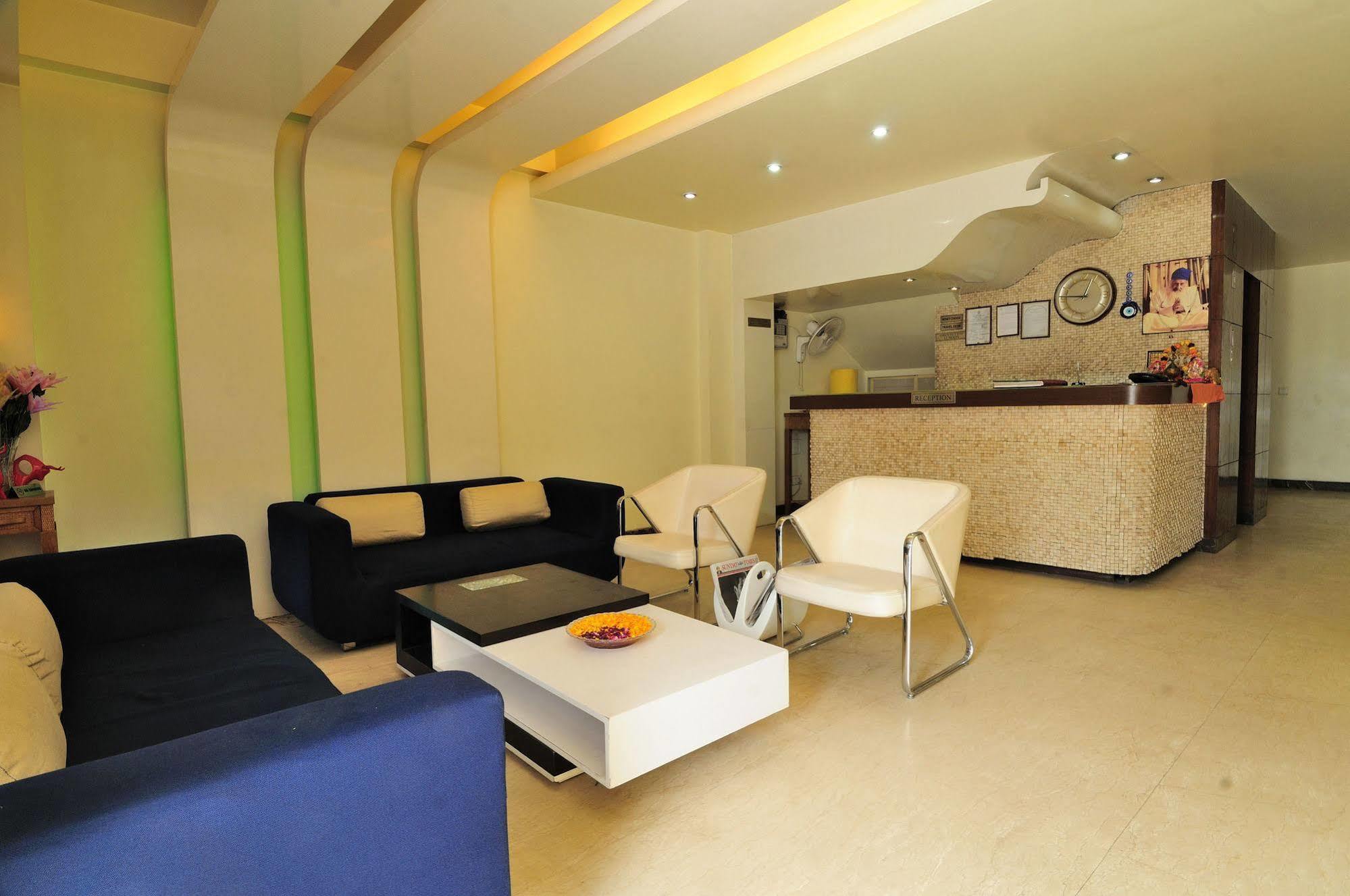 Sisley The Boutique 3* Nova Deli