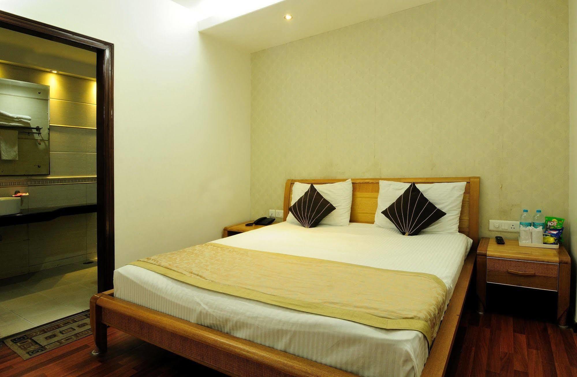 Sisley The Boutique Hotel Nova Deli
