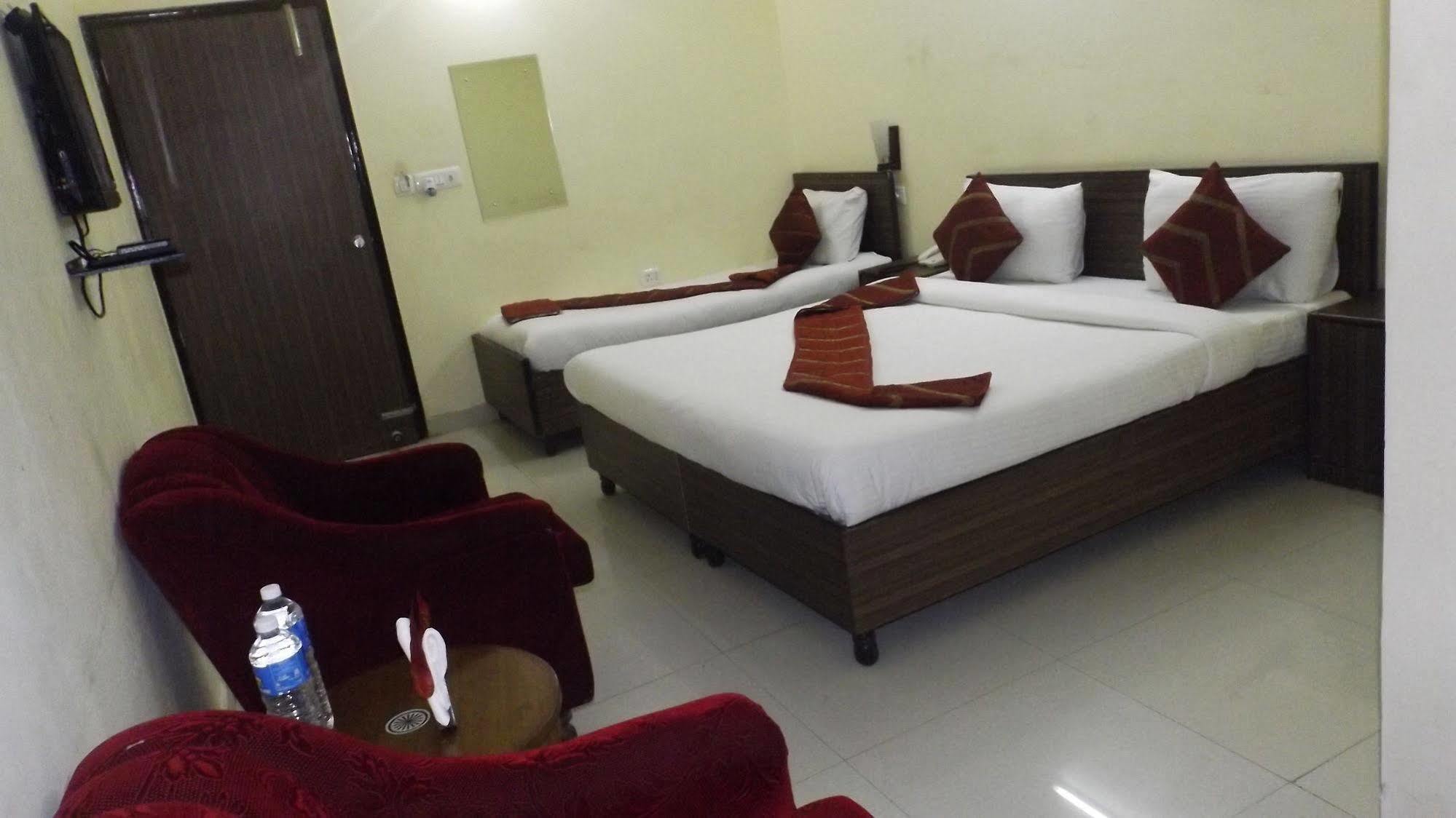 Luck Residency New Delhi